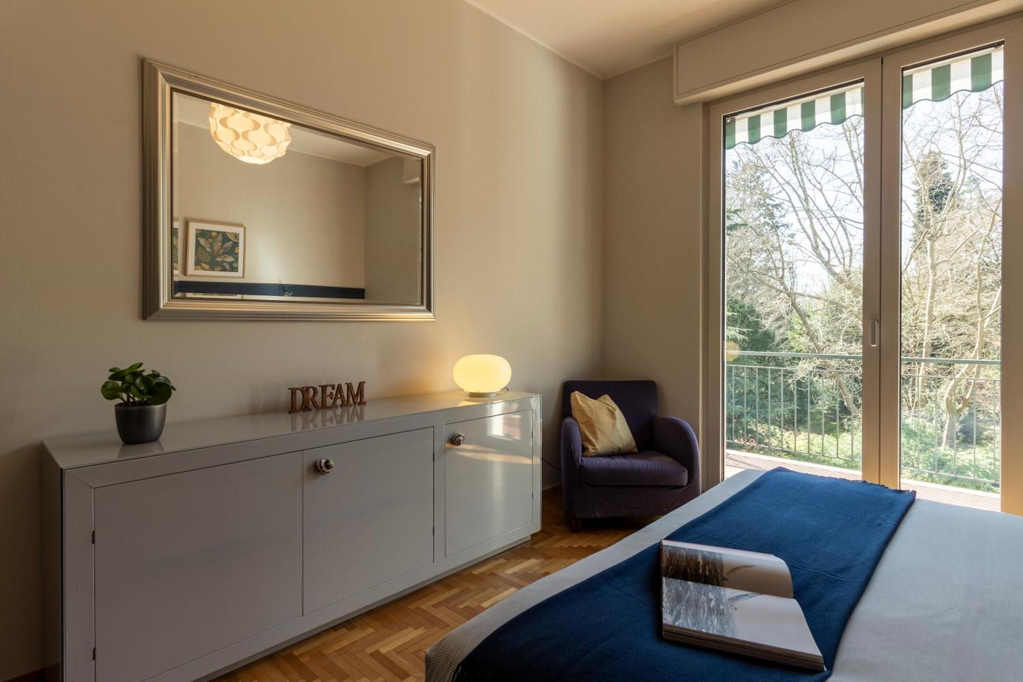Ferienwohnung Cosy In The Park Como Exterior foto